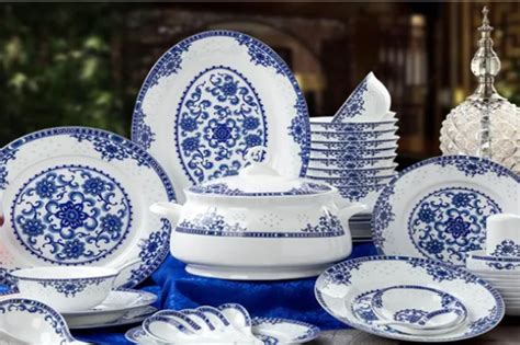 中国十大陶瓷餐具品牌排行榜 红叶陶瓷第一，松发瓷器上榜_排行榜123网