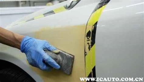 5张汽车工人给汽车喷漆钣金高清图片下载 - 素材中国16素材网