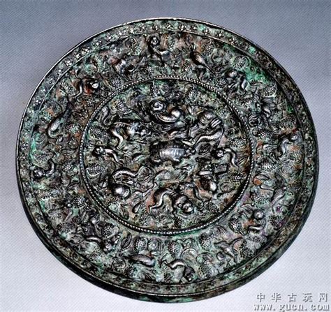 海兽葡萄纹铜镜-鹰潭市博物馆文物藏品-图片