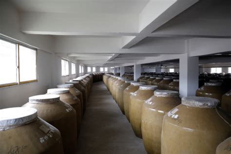 酿酒技术：最全白酒酿造详细工艺流程|原料|酿酒|工艺_新浪新闻