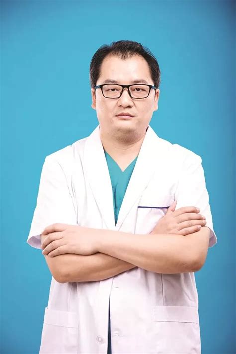 名医故事丨张涛：把患者从“鬼门关”里拉回来_刘先生