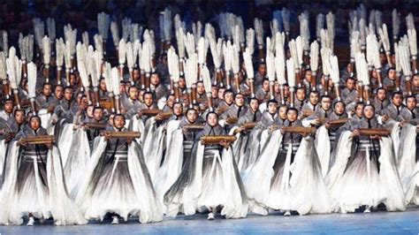北京奥运开幕式：孔子“三千弟子”齐诵“四海之内皆兄弟”