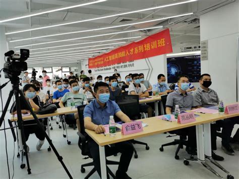 江西省高职国培人工智能实践培训班培训圆满结班！