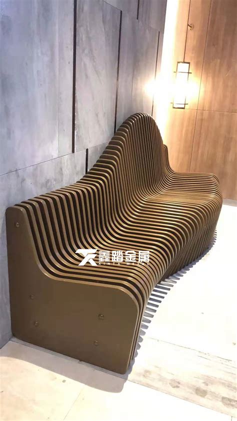 商场异形不锈钢座凳 室内创意景观艺术座椅 |手工艺|其他手工|xt188869 - 原创作品 - 站酷 (ZCOOL)