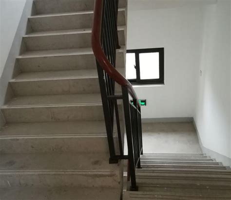 2015新版防火规范疏散楼梯与电梯 尺寸选择及答疑-开讲 - 土木在线