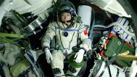 太空战袍，为航天员保驾护航_中国载人航天官方网站