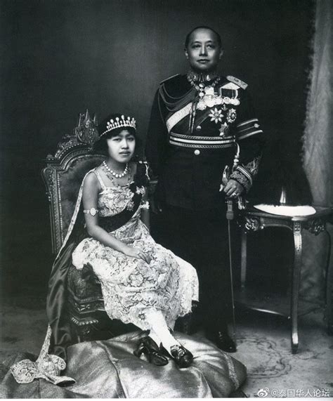 泰国历任皇后与国王合照,图1 2为六世王与王后|世王|王后|皇后_新浪新闻