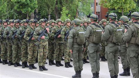 塞尔维亚紧急扩充特种部队，第二次科索沃战争“一触即发”？|阿尔巴尼亚|科索沃|塞尔维亚_新浪新闻