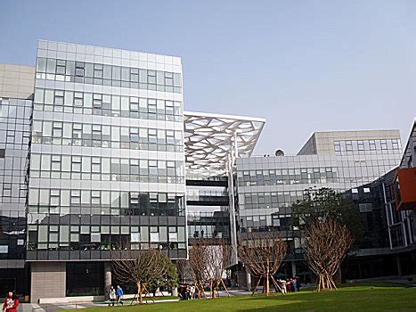 阿里巴巴-浙江大学前沿技术联合研究中心