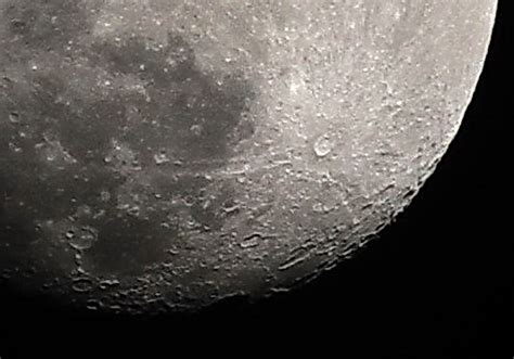 环绕月球，近距离的探索这个美丽的近邻_高清1080P在线观看平台_腾讯视频