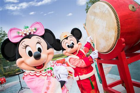上海迪士尼新春节庆，米奇米妮将穿老上海服饰|迪士尼|老上海|米奇米妮_新浪新闻