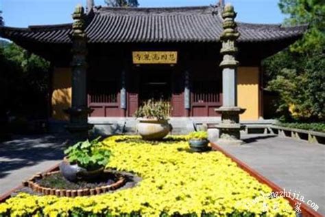 杭州西湖历史上四大古刹之一，属于中国著名寺院之一_寺庙