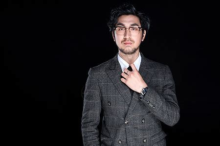帅大叔头像图片