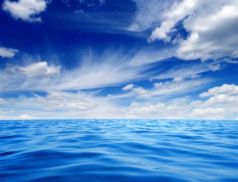 蓝色唯美深海海底光效海报背景免费下载 - 觅知网