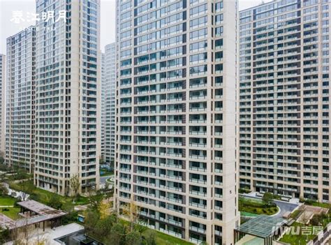 杭州一小区要掏2500万以上把楼栋外立面全部换铝板，但这钱，居民一分都不用出！|小区|外立面|业主_新浪新闻