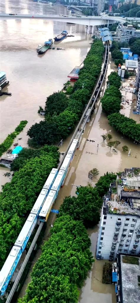 重庆江津遭遇暴雨袭击 致部分镇街受灾、堡坎垮塌-高清图集-中国天气网
