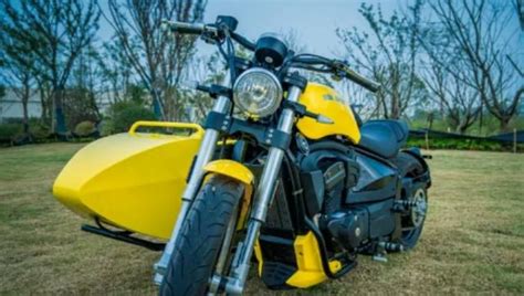 本田四款摩托车正式上市 售价0.798-10.98万元-汽车频道-和讯网