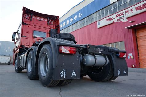 【图】一汽解放 J7重卡 四季款 550马力 6X4 牵引车(12挡)(CA4250P77K25T1E5)_实拍图片_910160_卡车之家