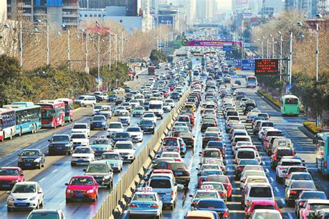中国堵车最严重的城市，江湖人称“堵王”，平均时速仅有29公里！_腾讯视频