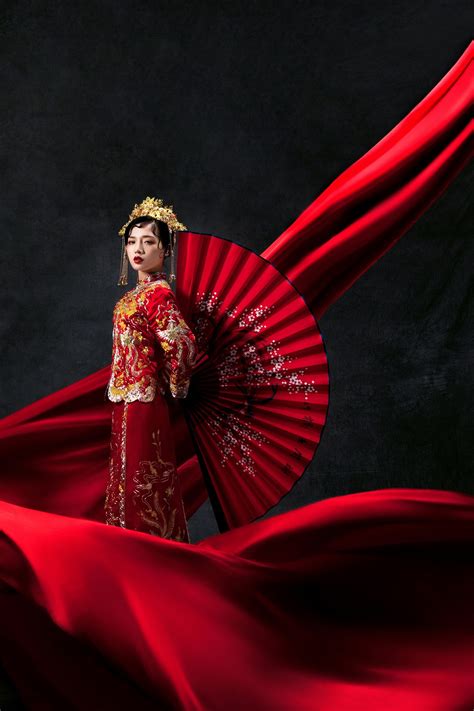 第八届中国摄影年度排行榜上榜作品 | 冯昱：人人女也的故事-图集-影像中国网-中国摄影家协会主办