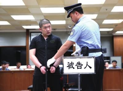 男子吸毒后持刀杀前妻 受审称事发时产生幻觉-搜狐新闻