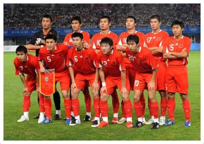 国足挂上豪迈标语：为中国足球的理想而战！—经典用语大全