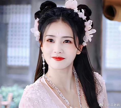 白鹿造型古风头像女生版
