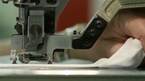 服装加工厂裁缝工艺裁剪缝纫车间2视频素材,其它视频素材下载,高清1920X1080视频素材下载,凌点视频素材网,编号:180710