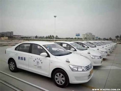 武汉考驾照选择哪些驾校比较好-武汉驾校点评网
