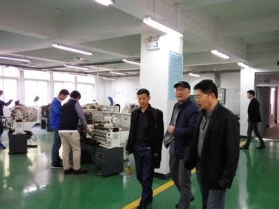 彭金璋副院长率队赴武汉西安考察机械工程专业建设-物理与机电工程学院