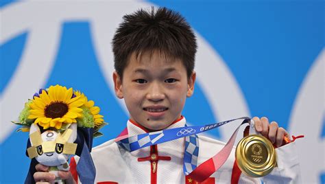 华媒：中国14岁小将全红婵女子10米跳台夺冠 - 2021年8月5日, 俄罗斯卫星通讯社