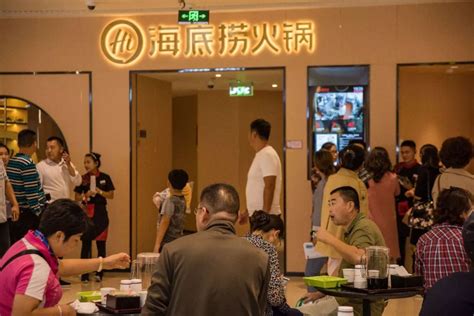 海底捞董事长张勇：今年扩张10家海外门店 传播中国美食文化