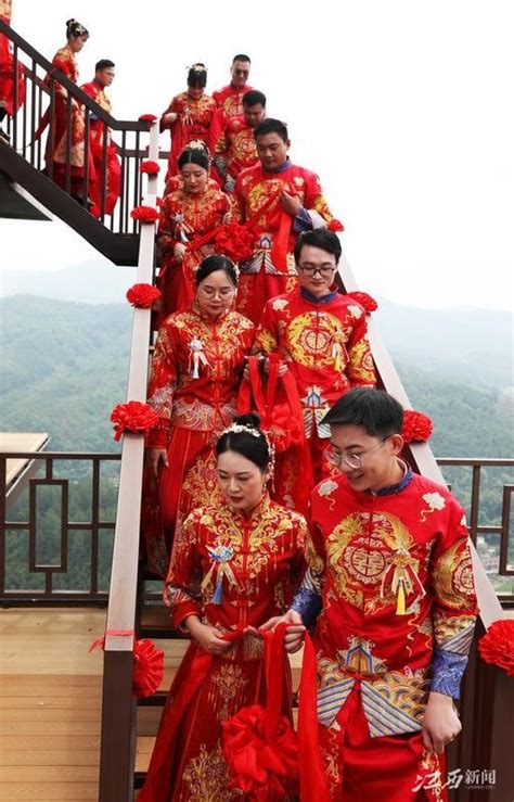 江西南康：集体婚礼倡新风-人民图片网