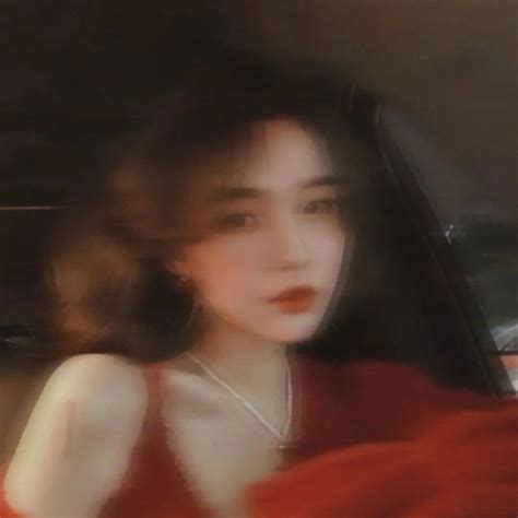 女头真人露脸图片