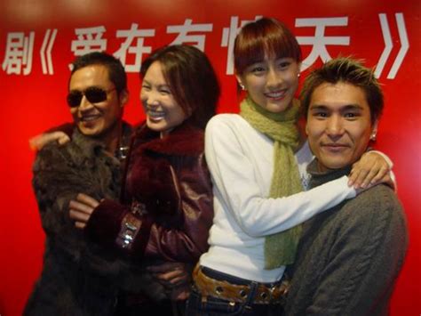 图文：电视剧《爱在有情天》主创上海做宣传(5)_影音娱乐_新浪网