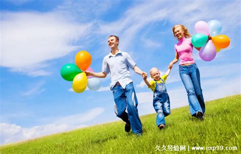 温馨家庭生活海报_素材中国sccnn.com