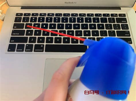 电脑键盘清理方法有哪些 键盘缝隙清理教程