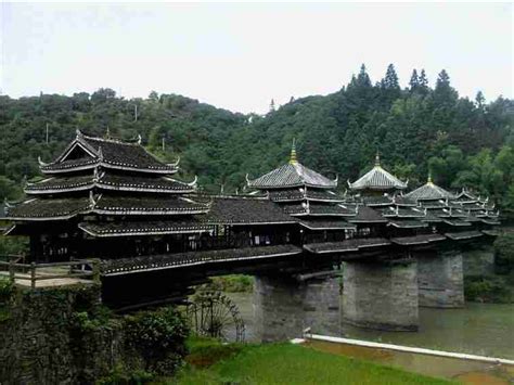 柳州有什么好玩的地方景点（柳州旅游景点大全免费介绍） - 含鄱口