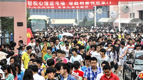 广东今年高考人数再创历史新高_ 视频中国