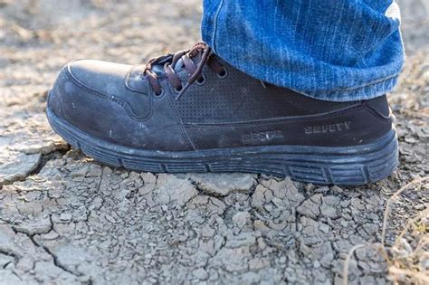 坐月子穿什么鞋合适