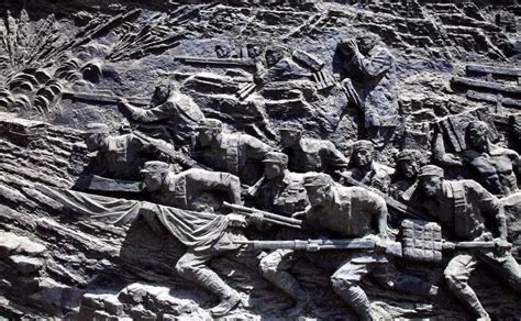 记住历史，珍惜当下!-读《永远追随》有感600字【经典4则】