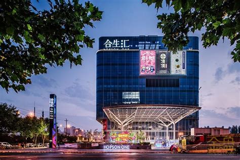 合生汇的炉鱼不干了吗?上次去看挂了布帘上面是别的店广告,在装修了…