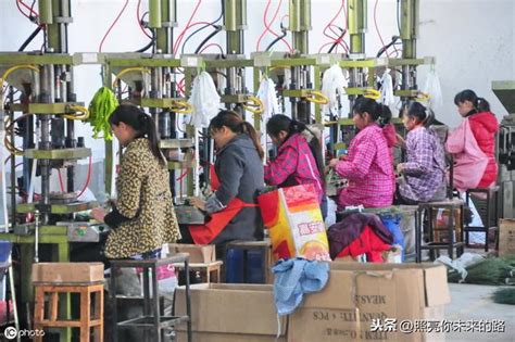 在自己家里想找份簡單的手工藝活兒,
