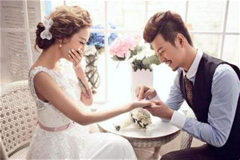 女儿结婚发朋友圈的句子精辟(经典95句)