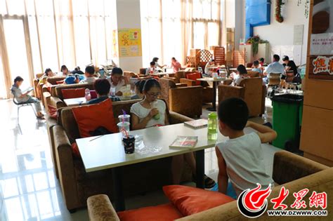 哪个网站可以查到菏泽图书馆在什么地方?