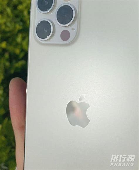 iPhone12紫色和绿色哪个更好看