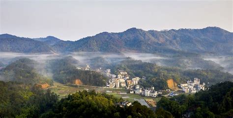 大山里美景感慨的说说