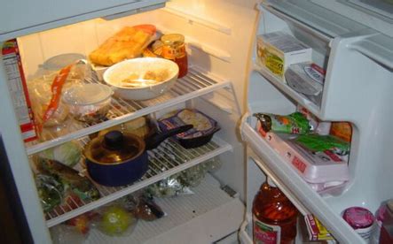 一般的保温箱热饭在里面能保温几天?