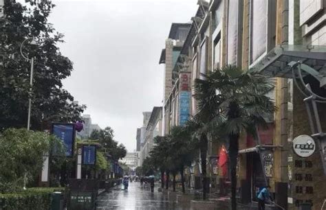 西安骡马市地下步行街和万达广场大玩家,大年初一营业么? 因为一些特殊原因,大年初一不愿意在家里,有哪位知道的比较清楚,请告知