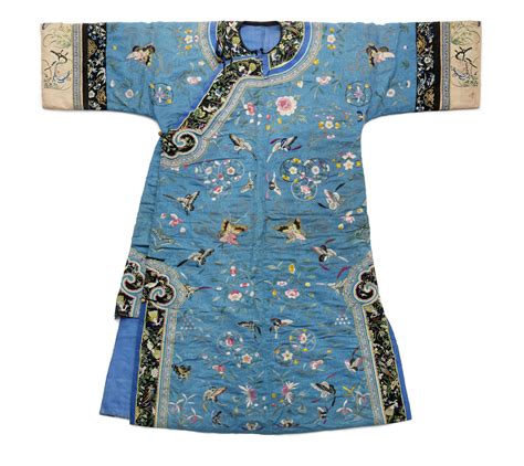 清朝民間女子服飾,要平民百姓的服裝哦!最好有圖片